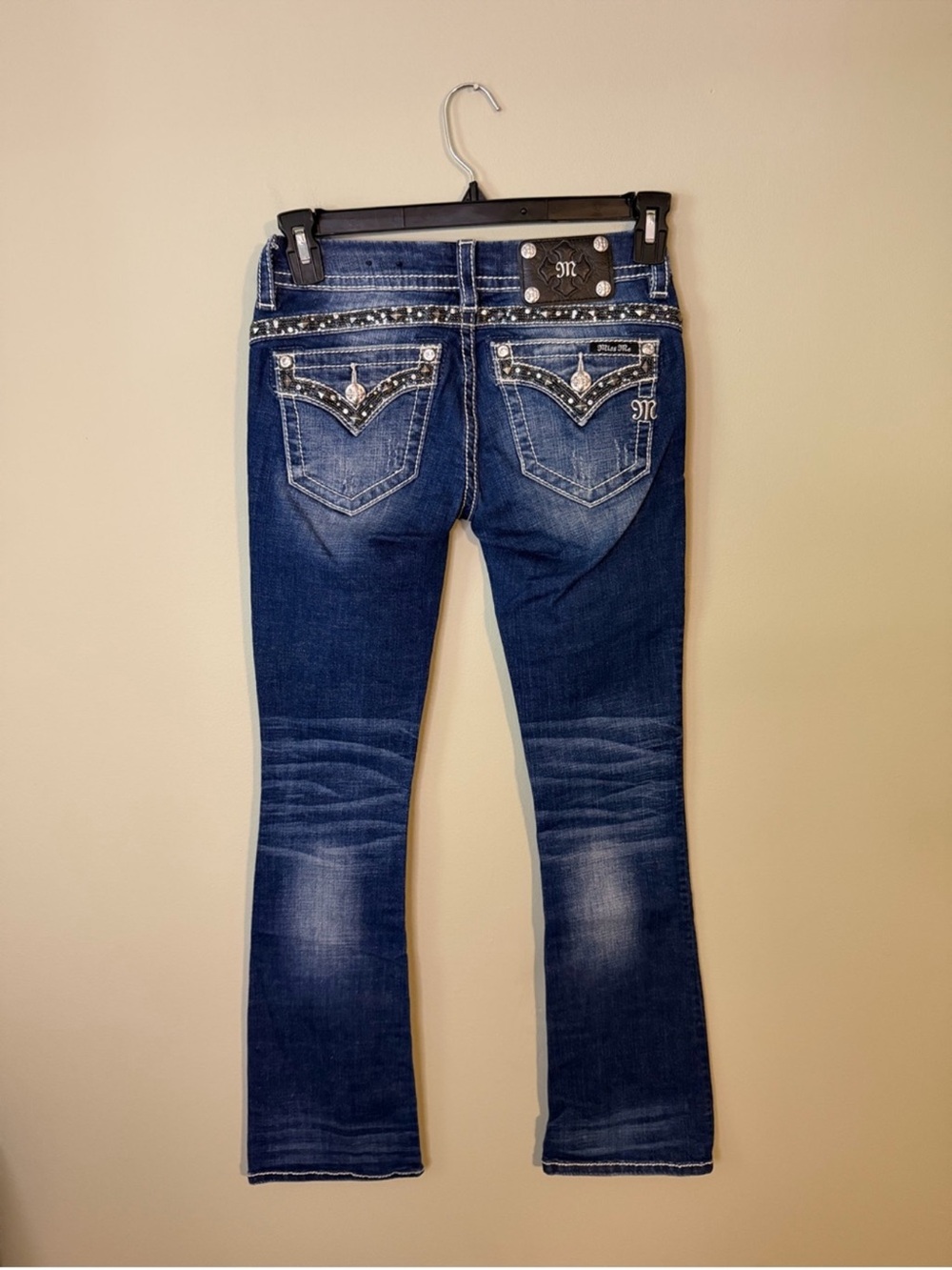 Like New Y2K Gorgeous Miss Me Signature Boot Jeans Embellished Pockets 33”Inseam